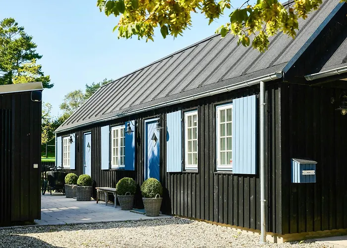 Holiday home Architect House With Pool Near *