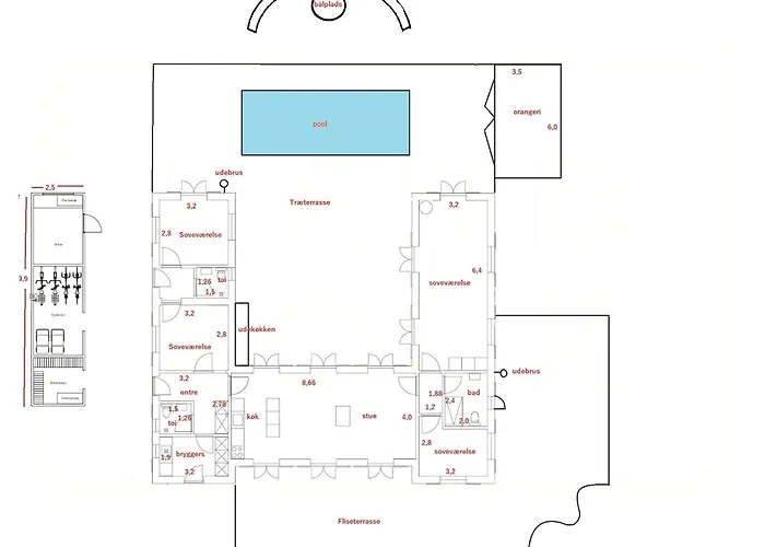Holiday home Architect House With Pool Near *